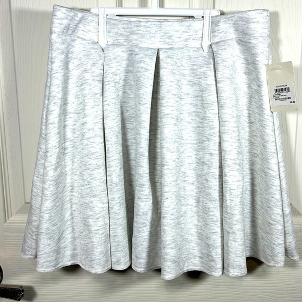 Tucker + Tate Mini Skirt (junior) size XL